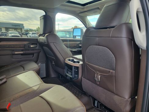 New 2026 RAM 2500 Limited image 18