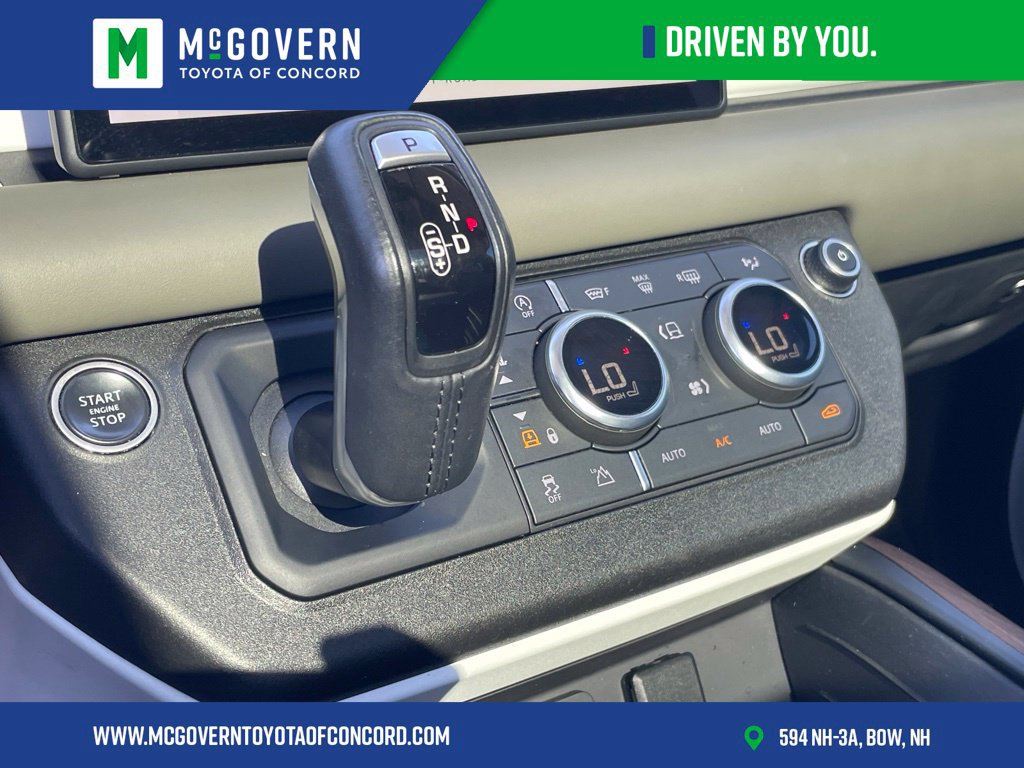 Used 2020 Land Rover Defender 110 HSE AWD/4WD image 40