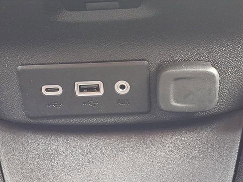 Used 2019 Chevrolet Malibu LS image 9