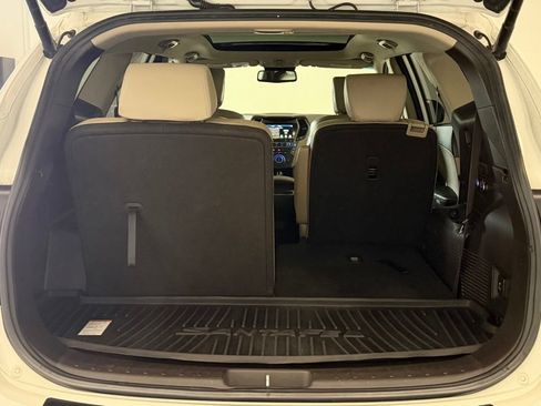 Used 2019 Hyundai Santa Fe XL FWD image 28
