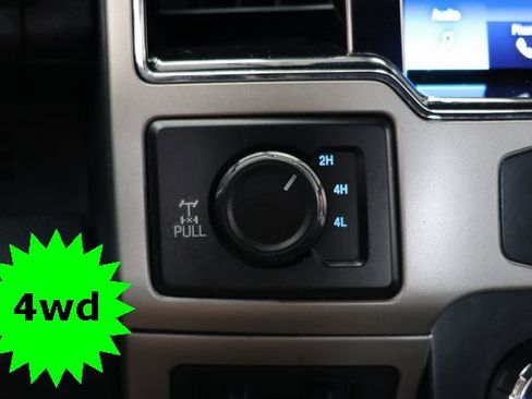 Used 2022 Ford F250 Lariat image 24