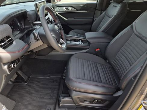 New 2026 Ford Explorer ST-Line w/ ST-Line Street Pack RWD image 9