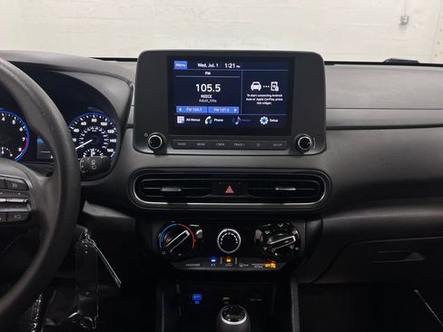 Used 2022 Hyundai Kona SE FWD image 18