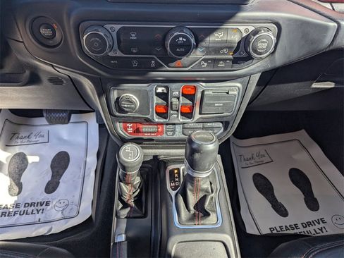 Used 2020 Jeep Gladiator Rubicon image 24