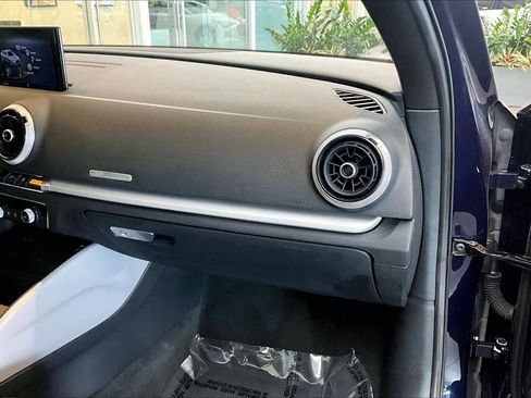 Used 2017 Audi A3 2.0T Premium image 18