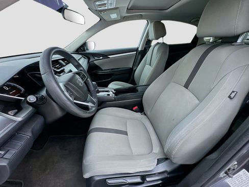 Used 2018 Honda Civic EX image 13