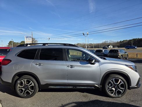 New 2026 Subaru Ascent Touring image 4