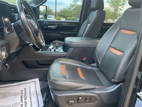 Used 2024 GMC Sierra 2500 AT4 w/ AT4 Premium Plus Package AWD/4WD image 15
