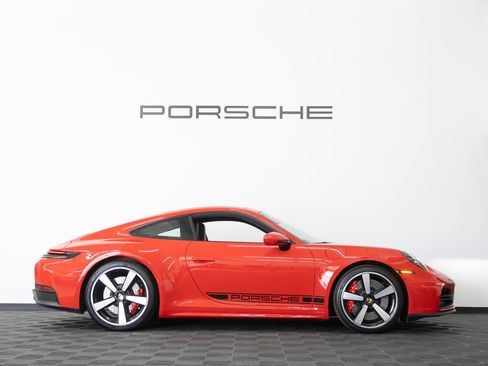 Certified 2026 Porsche 911 Carrera 4S AWD/4WD image 8