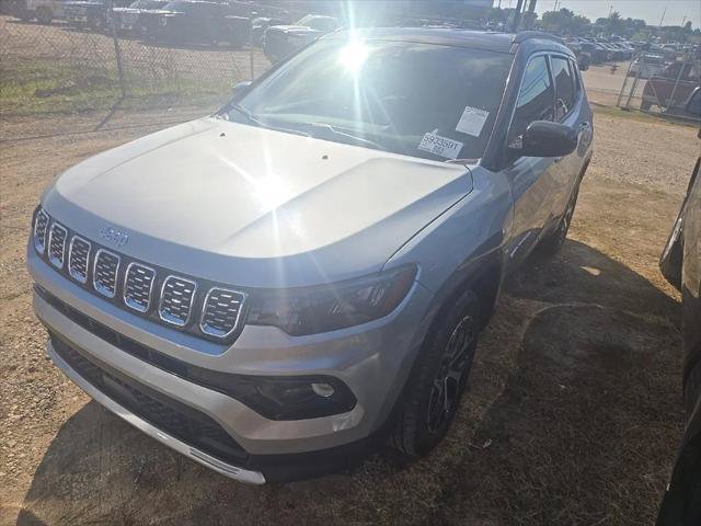 Certified 2025 Jeep Compass Limited AWD/4WD image 1