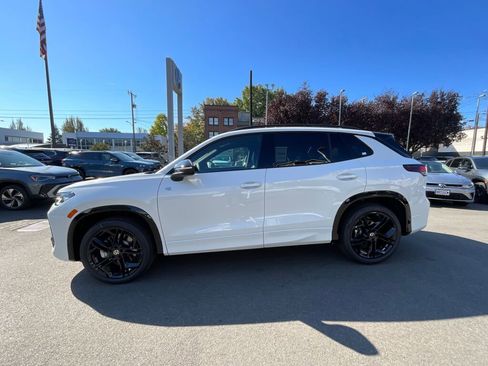 New 2025 Volkswagen Tiguan SE R-Line image 4