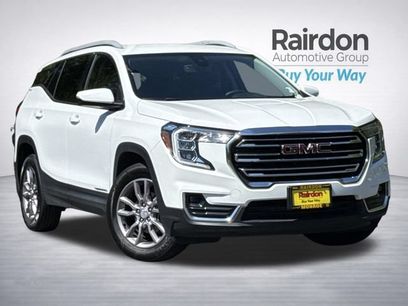 Used 2024 GMC Terrain SLT