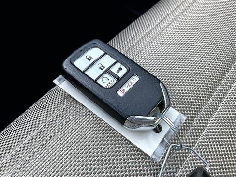 Used 2022 Honda CR-V EX image 11