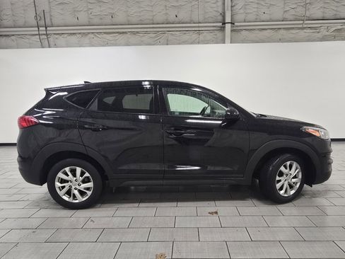 Used 2019 Hyundai Tucson SE image 14