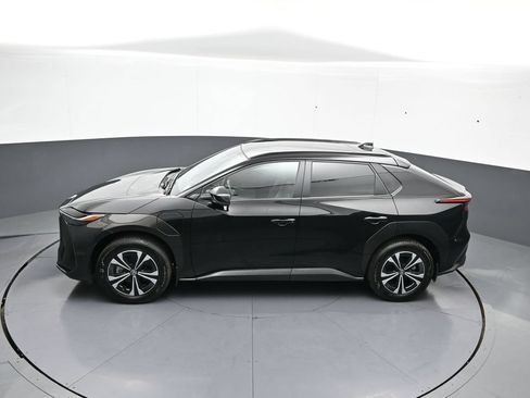 Certified 2024 Toyota bZ4X AWD w/ Weather Package image 41