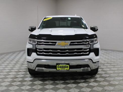 Used 2025 Chevrolet Silverado 1500 LTZ AWD/4WD image 6