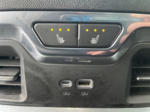 Used 2024 Chevrolet Silverado 1500 LTZ w/ LTZ Premium Package image 51