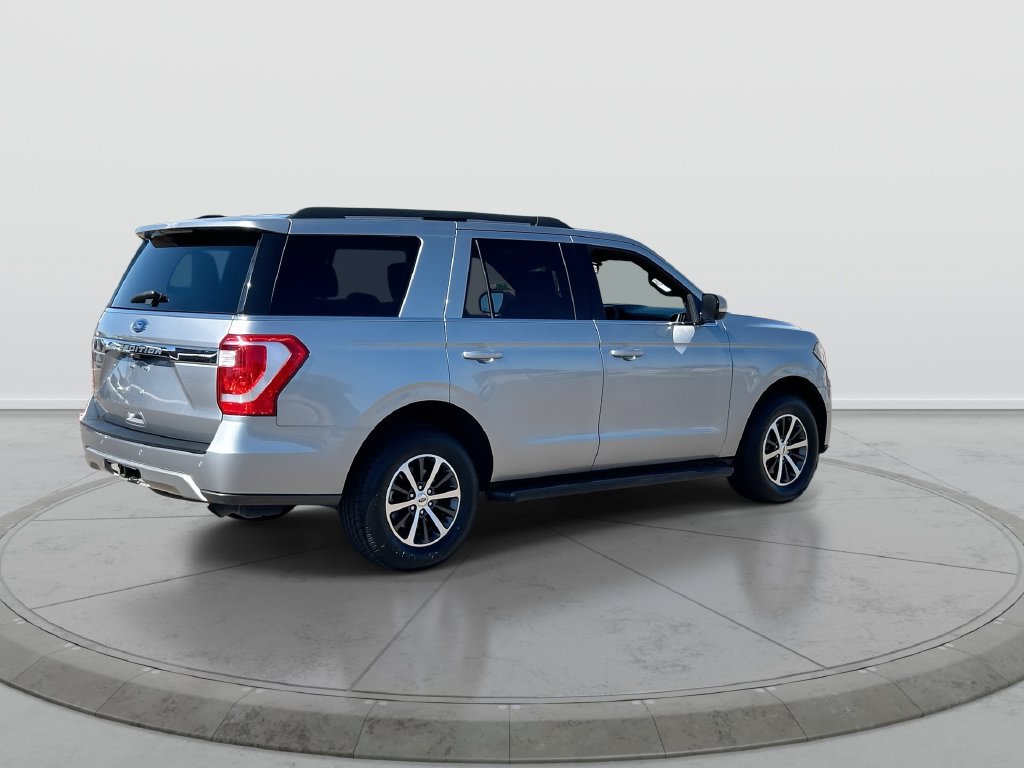 Used 2020 Ford Expedition XLT w/ Equipment Group 201A RWD image 8