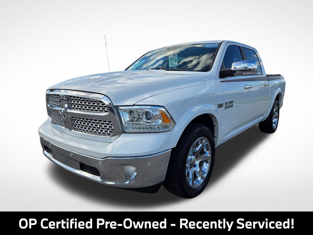 Used 2018 RAM 1500 Laramie RWD image 3
