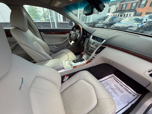 Used 2009 Cadillac CTS 3.6 w/ Wood Trim Package RWD image 13