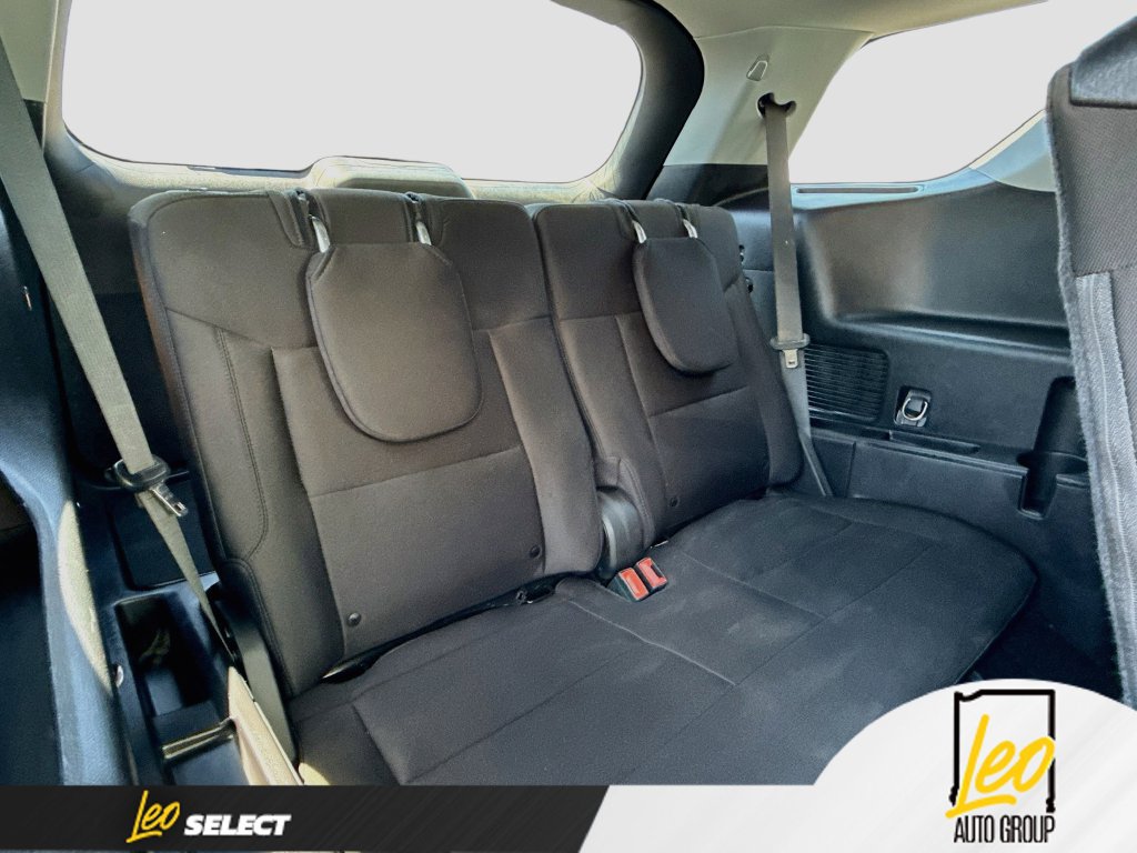 Used 2022 Ford Explorer XLT AWD/4WD image 28