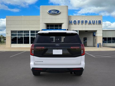 New 2026 Ford Expedition Platinum w/ Stealth Performance Package AWD/4WD image 5