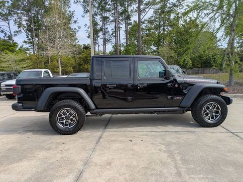 New 2026 Jeep Gladiator Rubicon AWD/4WD image 3