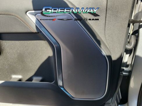 Used 2025 Chevrolet Silverado 2500 High Country w/ High Country Premium Package image 18