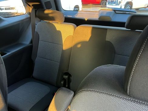 Certified 2023 Chevrolet Traverse LT image 23