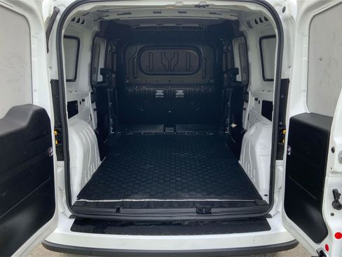 Used 2022 RAM ProMaster City Tradesman FWD image 12