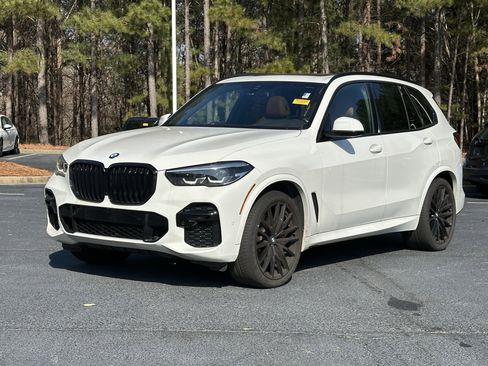 Used 2023 BMW X5 sDrive40i w/ M Sport Package image 5