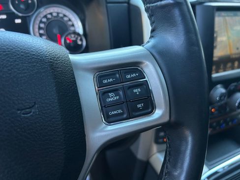 Used 2015 RAM 1500 Laramie w/ Convenience Group AWD/4WD image 16