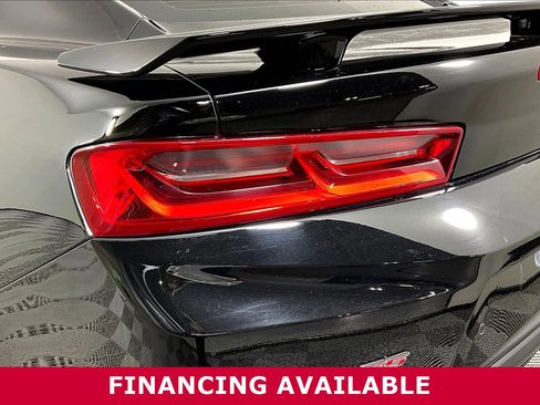 Used 2017 Chevrolet Camaro SS image 21