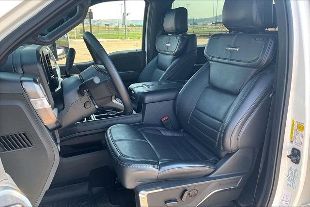 Used 2025 Ford F350 Platinum AWD/4WD image 21