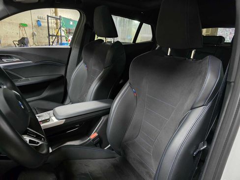 Used 2025 BMW X2 xDrive28i w/ Technology Package image 21