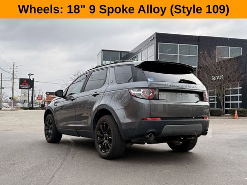 Used 2016 Land Rover Discovery Sport SE AWD/4WD image 3