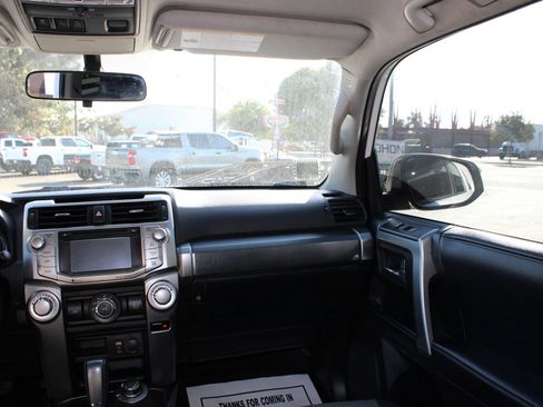 Used 2018 Toyota 4Runner SR5 image 18