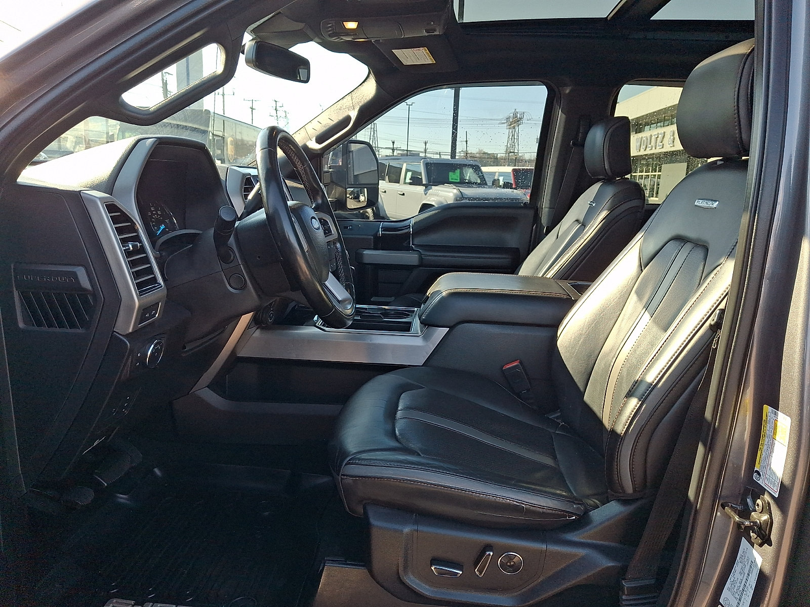 Used 2021 Ford F250 Platinum AWD/4WD image 13