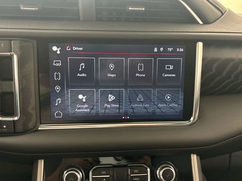 Used 2024 GMC Yukon Denali w/ LPO, Floor Liner Package image 33