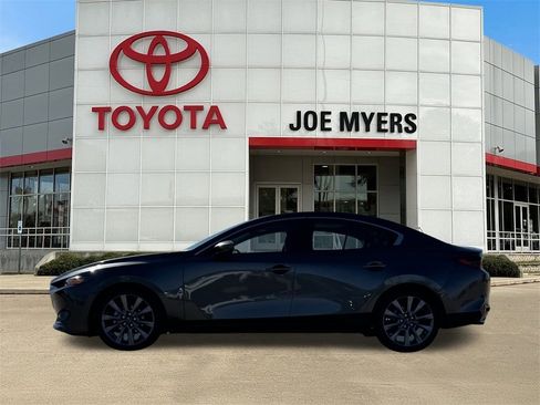 Used 2024 MAZDA MAZDA3 s image 7