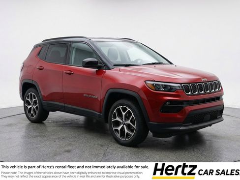 Used 2025 Jeep Compass Limited image 1