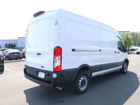 Used 2025 Ford Transit 250 148 Medium Roof RWD image 5