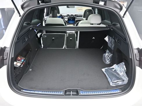 Used 2026 Mercedes-Benz GLC 300 image 24