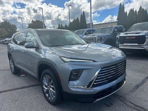 New 2026 Buick Enclave Preferred w/ Power Package image 9