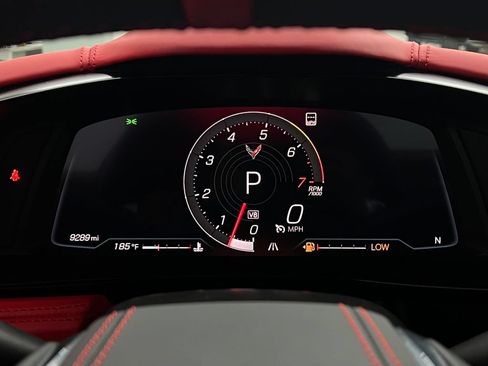 Used 2023 Chevrolet Corvette Stingray Premium Conv w/ Z51 Performance Package RWD image 18