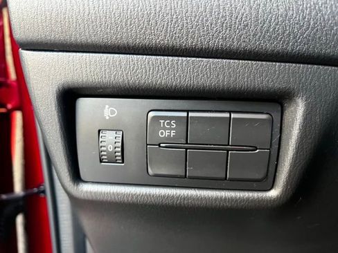 Used 2019 MAZDA CX-5 Sport image 15