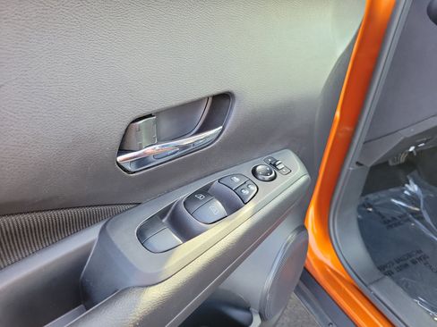 Certified 2023 Nissan Kicks SV image 18