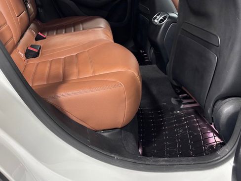 Used 2021 Mercedes-Benz GLC 43 AMG 4MATIC image 24