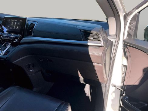 Used 2018 Honda Odyssey EX-L image 15