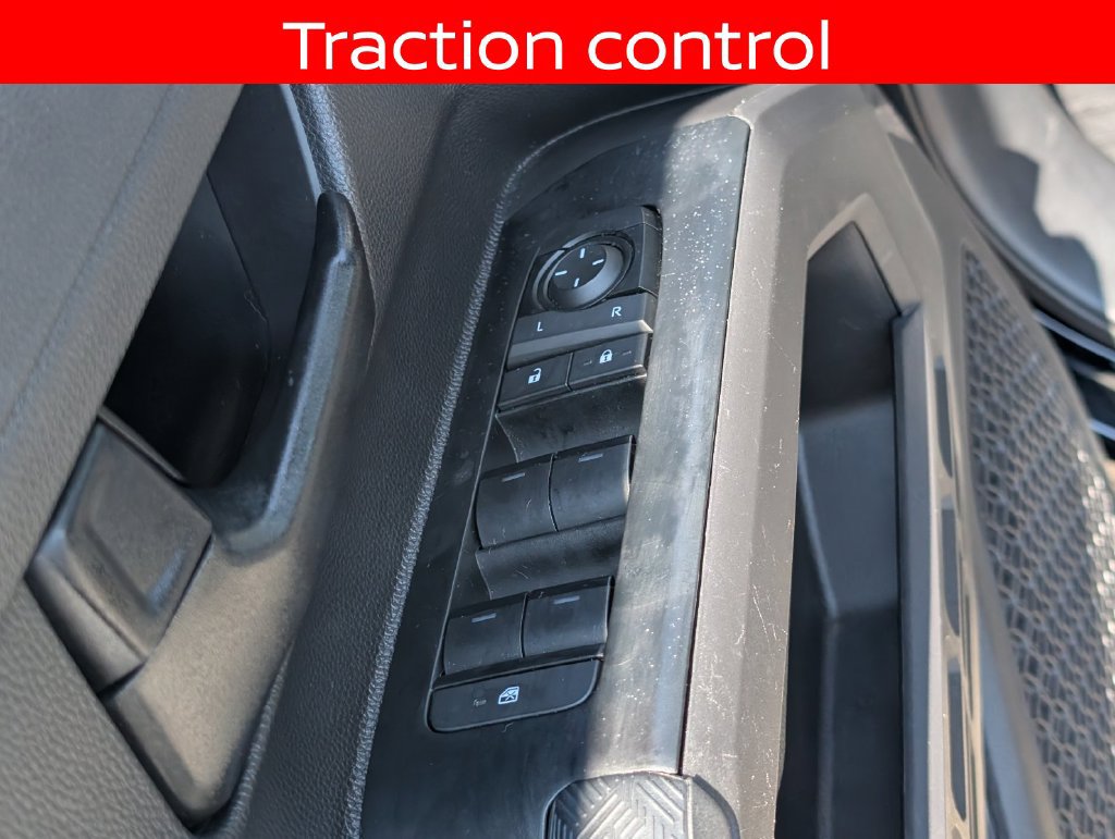 Used 2025 Toyota Tacoma SR5 AWD/4WD image 19